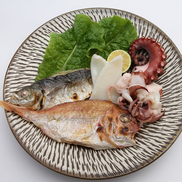 ISLAND CROSS - Kitagi